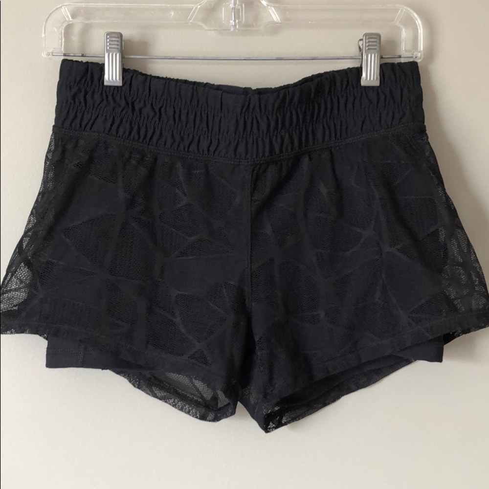 NWOT Lace Spandex Workout Shorts by 90° Degree